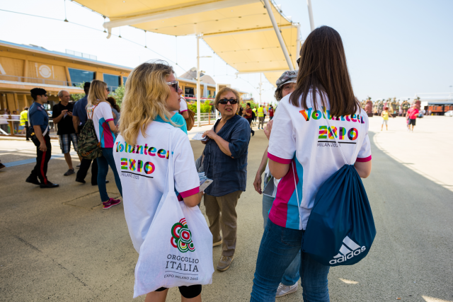 Volontari Expo ph Eugenio Marongiu
